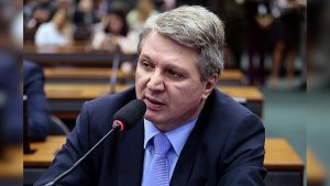 Avante cogita Jaime Martins para disputar o governo, diz jornalista