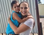 Agente de saúde que salvou bebê reencontra criança anos depois em Divinópolis