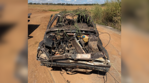 V&Iacute;DEO: Motorista morre ap&oacute;s capotamento na MG-170, em Santo Ant&ocirc;nio do Monte