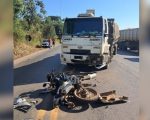 Jovem de 24 anos morre após acidente entre moto e caminhão na BR-354, em Iguatama