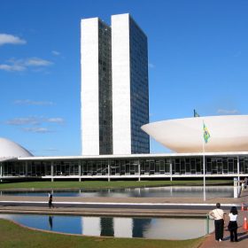 Quem trocou de partido na janela partidária em Minas Gerais e quem ainda pode mudar?