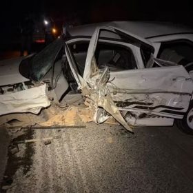 Batida entre carros deixa um morto em Arcos; condutor é preso suspeito de embriaguez