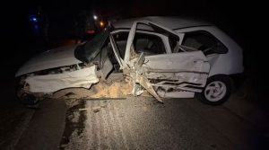 Batida entre carros deixa um morto em Arcos; condutor é preso suspeito de embriaguez