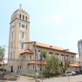 Santuário emite nota de pesar após morte idosa em escada