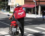 Divinópolis sanciona lei que proíbe cliente de exigir que entregador suba até apartamento