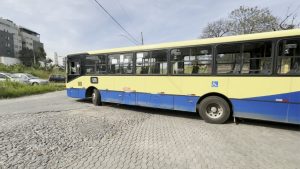 Greve dos ônibus entra no segundo dia; saiba quais linhas estão rodando em Divinópolis