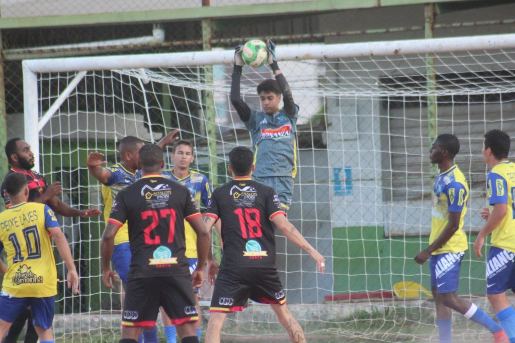 Peixe Lajes vence e assume lideran&ccedil;a no Cop&atilde;o Eletrodil