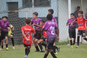 DEC domina rodada da Copa União de Base