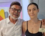 Ganhadora da pergunta premiada, Fernanda do Niterói retirou o seu prêmio no programa Jorge Neto