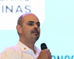 Governador ministra aula inaugural do Trilhas de Futuro em Congonhas