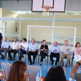 Governo de Minas inaugura quadra poliesportiva em Andradas e fortalece infraestrutura escolar