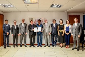 Governo de Minas firma parceria para Justiça Federal priorizar processos de pessoas com doenças raras