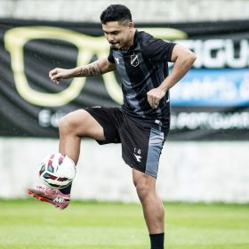 Ex-Guarani de Divinópolis, Jonathan reforça o ABC