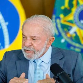 Lula envia ao Congresso projeto de lei pelo fim da escala 6×1