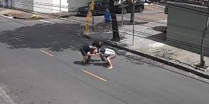 VÍDEO: homem é roubado por quatro suspeitos no dia do aniversário em BH