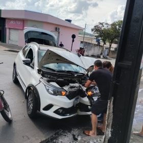 Vídeo: Motorista foge após batida envolvendo idoso em Divinópolis