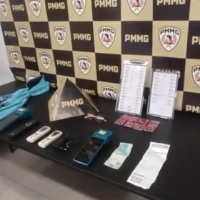 Mulher é presa por furtar motel em Divinópolis