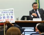 Câmara instala comissão para analisar PEC do fim da escala 6X1