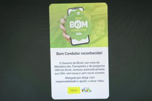 Renova&ccedil;&atilde;o autom&aacute;tica da CNH j&aacute; gerou economia de R$ 121,2 milh&otilde;es para motoristas de Minas Gerais