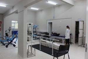 Centro de Reabilita&ccedil;&atilde;o do Hospital Regional Jo&atilde;o Penido&nbsp;devolve autonomia e&nbsp;qualidade&nbsp;de vida a pacientes amputados&nbsp;