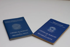 Divinópolis: confira as vagas de emprego para terça-feira (14)