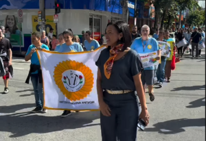 Janete anuncia Centro de Inclus&atilde;o Autista em caminhada TEAr 2026