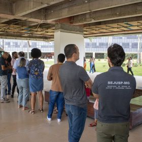 A&ccedil;&atilde;o de vacina&ccedil;&atilde;o na Cidade Administrativa imuniza mais de 4 mil pessoas