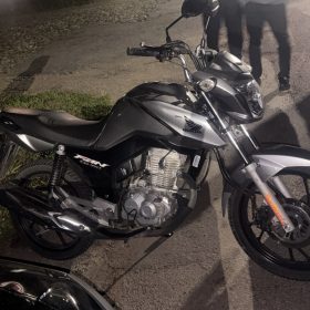Motociclista fica ferida após acidente na MG-431, em Itaúna