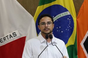 Câmara de Divinópolis vota projeto de combate ao racismo e intolerância religiosa nas escolas