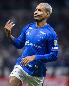 Sob o comando de Matheus Pereira, Cruzeiro confirma presença nas oitavas de final da Libertadores