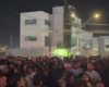 Superlotação, filas e tensão na entrada marcam noite de shows em Nova Serrana