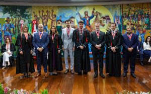Governador recebe Medalha do M&eacute;rito Institucional do MPC-MG e empossa nova procuradora-geral do &oacute;rg&atilde;o