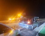 Batida entre carros deixa pai e filha feridos na MG-050, em Itaúna