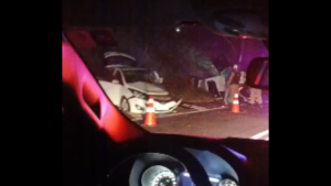 Acidente na MG-050 entre Divin&oacute;polis e Ita&uacute;na deixou 7 feridos e envolveu 5 ve&iacute;culos