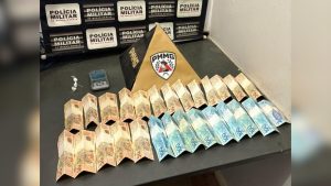 Homem &eacute; preso por tr&aacute;fico de drogas ap&oacute;s den&uacute;ncias em Bom Despacho