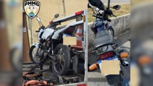 PM recupera duas motocicletas furtadas ap&oacute;s persegui&ccedil;&atilde;o em Nova Serrana