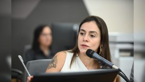 Deputada Lohanna promove audiência sobre direitos da comunidade surda