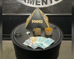 PM apreende drogas e dinheiro durante operação em Itaúna