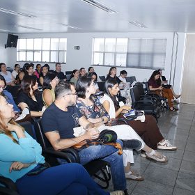 Hemominas capacita profissionais para atendimento odontol&oacute;gico de pacientes com doen&ccedil;a falciforme