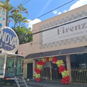 Estúdio móvel da Nova Sertaneja direto do Aniversário de dois anos da Padaria Firenza