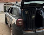 Homem é preso após tentar matar o pai e agredir a mãe com vara de bambu, em MG
