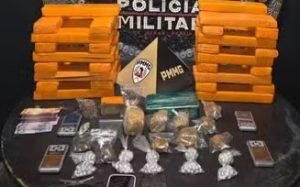Tr&ecirc;s homens s&atilde;o presos por tr&aacute;fico de drogas em BH