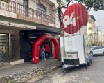 Estúdio Móvel 94 LIVE estaciona na inauguração da Máxima Performance