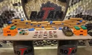 Dois homens s&atilde;o presos com &ldquo;maconha gourmet&rdquo; e haxixe em casa usada para armazenar drogas em BH
