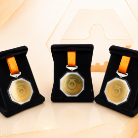 Câmara de Divinópolis divulga homenageados com a Medalha Candidés 2026