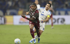 Cruzeiro e Fluminense empatam antes da parada para a Copa