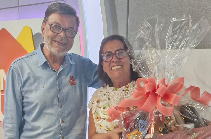 Ganhadora da cesta do dia das mães, Sônia Santos retirou…