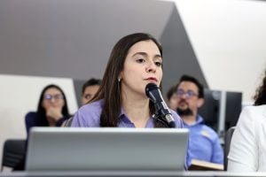 Lohanna França entra no debate político sobre visita de Lula a Divinópolis