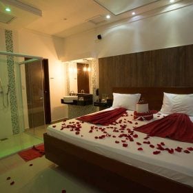 Dia dos Namorados: Preço da suíte de motel chega a R$ 800