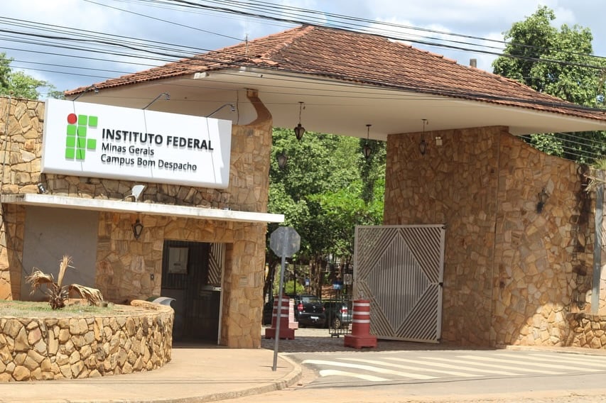 Bom Despacho recebe visita do ministro da Educação para acompanhar novo campus do IFMG